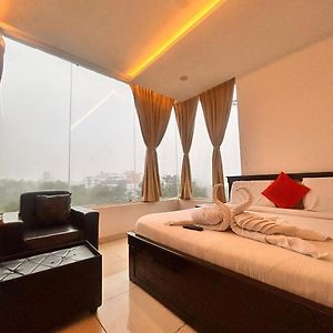 Hotel Skycity